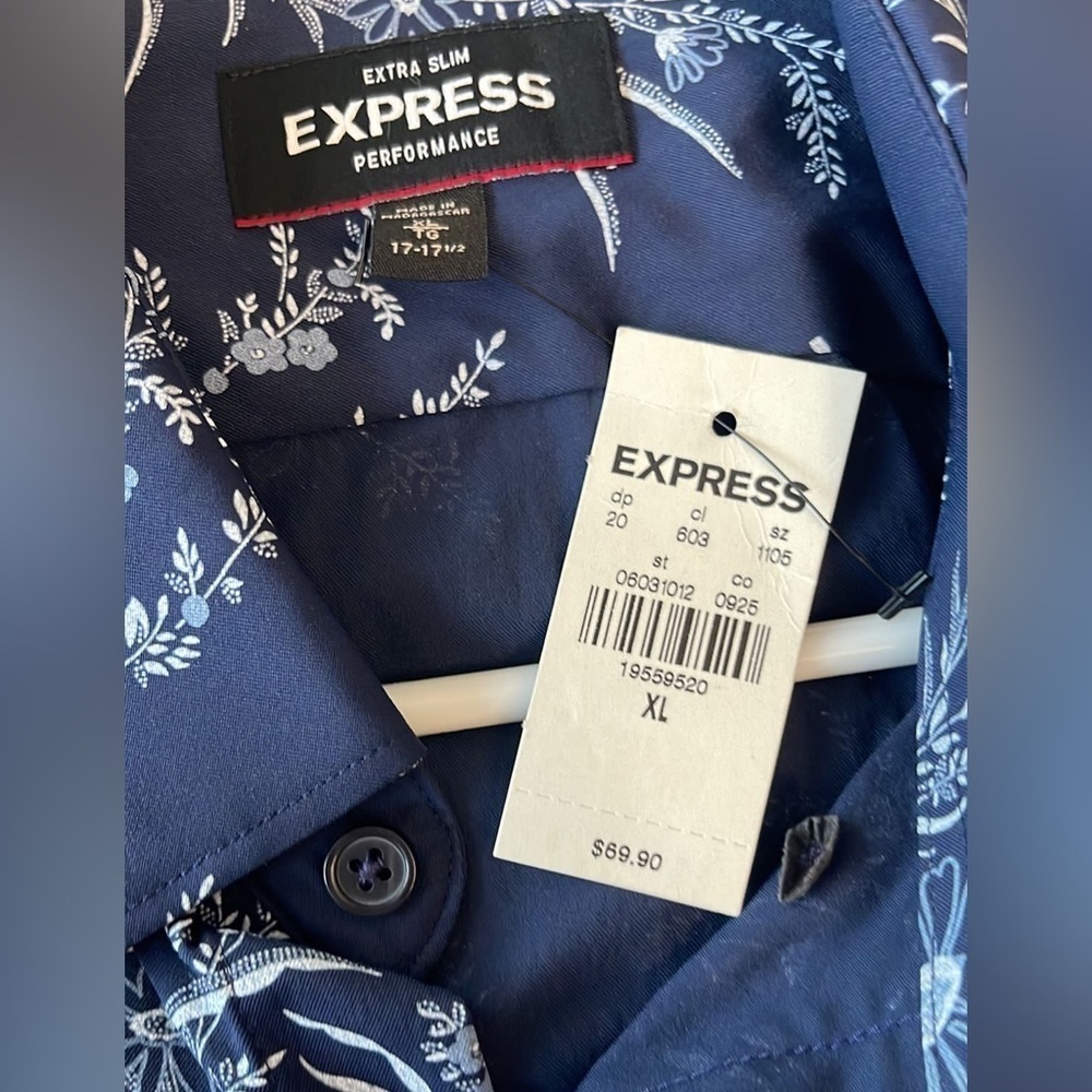 Express - Picture 3 of 3